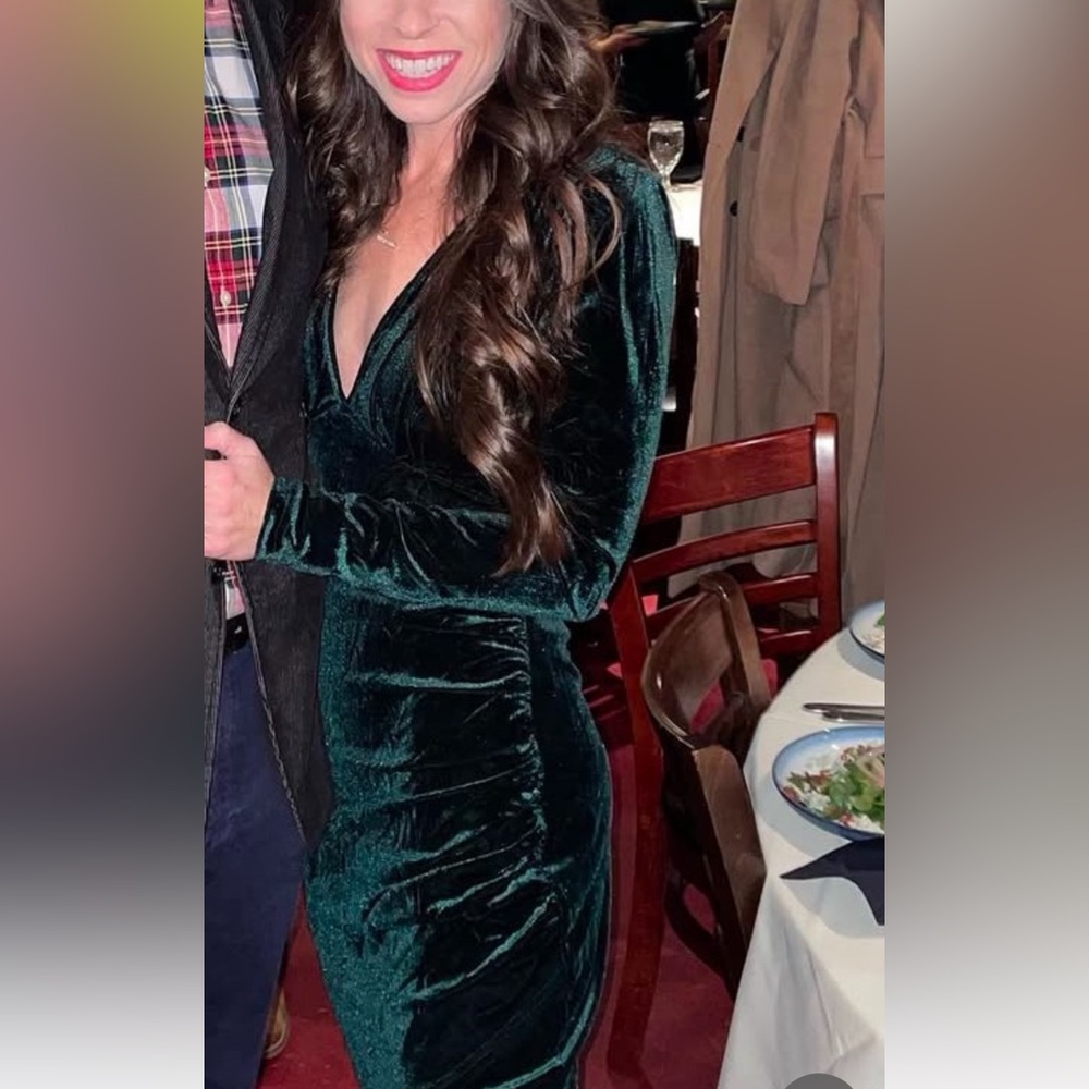 Huhot Velvet Cocktail Dress in Deep Green, Size Small, EUC